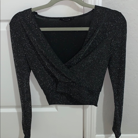 black sparkly wrap top🖤 - Picture 1 of 3